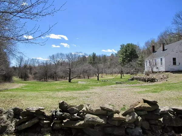 13 Saint Johns Ln, Harvard, MA 01451
