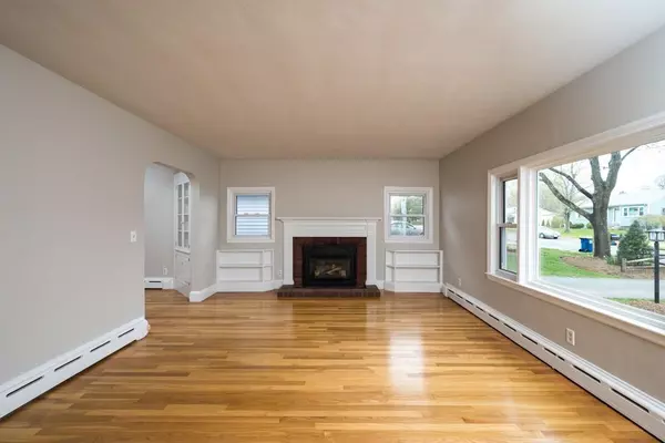 East Bridgewater, MA 02333,37 Leland St