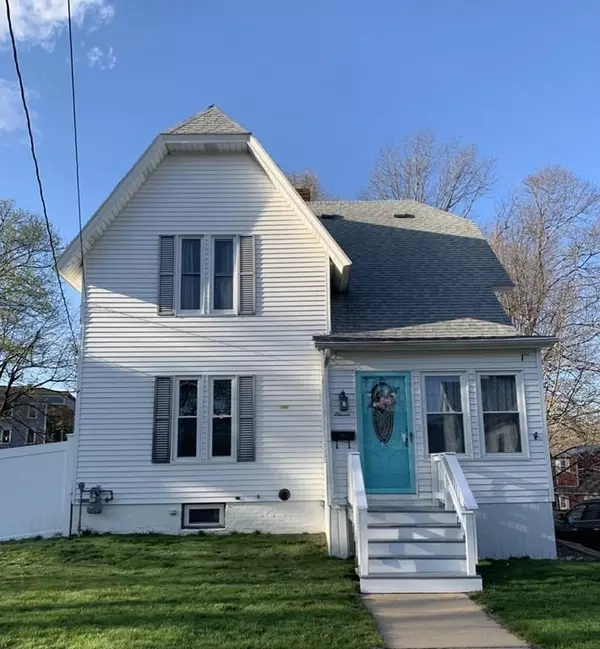 11 Beech St, Gardner, MA 01440