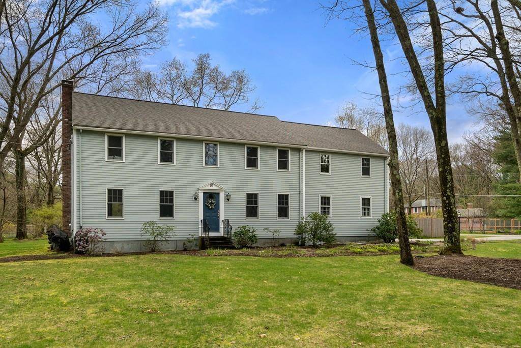 91 Stockfarm Rd, Sudbury, MA 01776