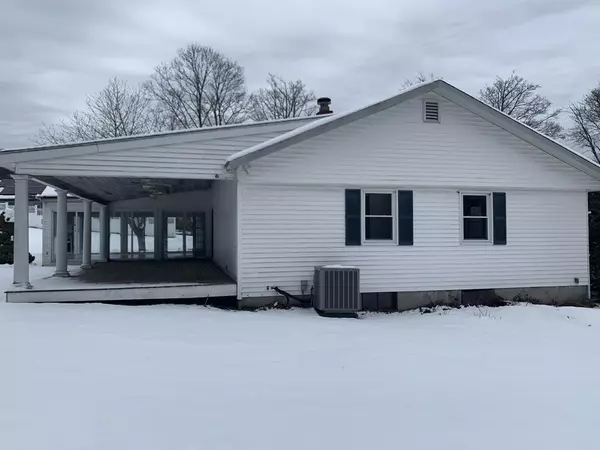 Hanson, MA 02341,1057 Whitman St