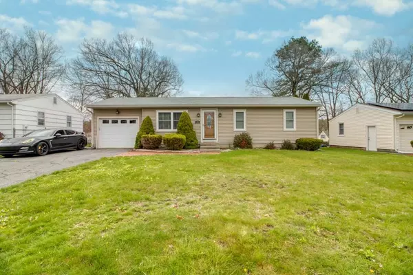 Springfield, MA 01128,52 Aspen Rd