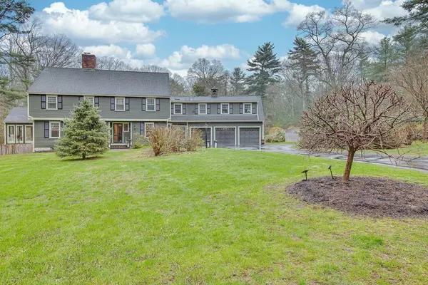 26 Spywood Rd, Sherborn, MA 01770