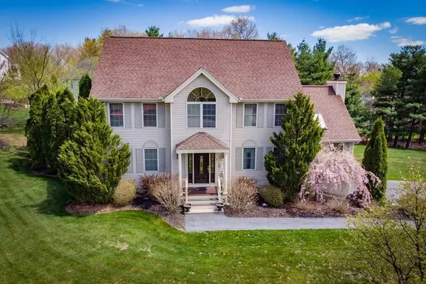 2 Morrison Ln, Westford, MA 01886