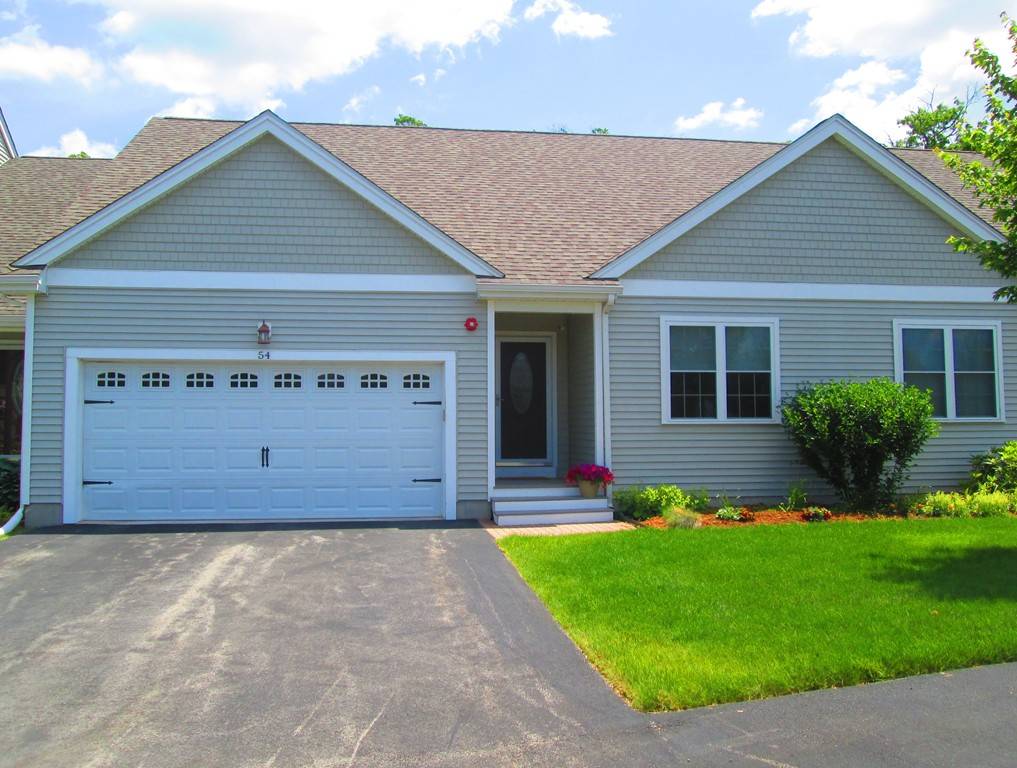 54 Brierly Cir #54, Millbury, MA 01527