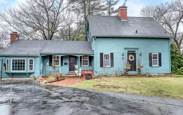 178 Walnut St, Reading, MA 01867