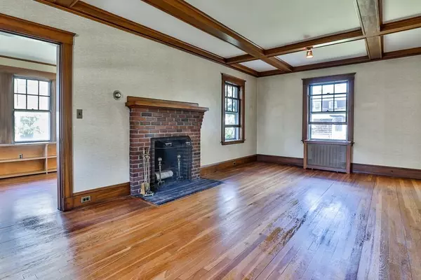 Milton, MA 02186,20 Bunton St