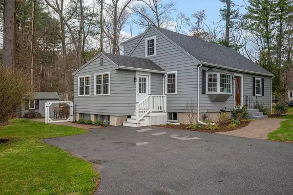 128 Page Rd, Bedford, MA 01730