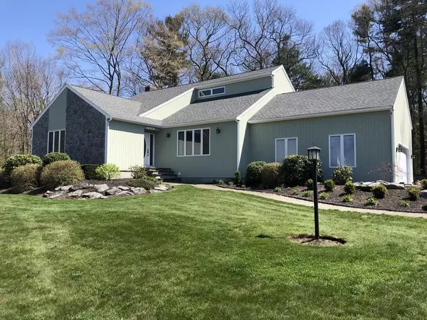 75 Chace Rd, Raynham, MA 02767