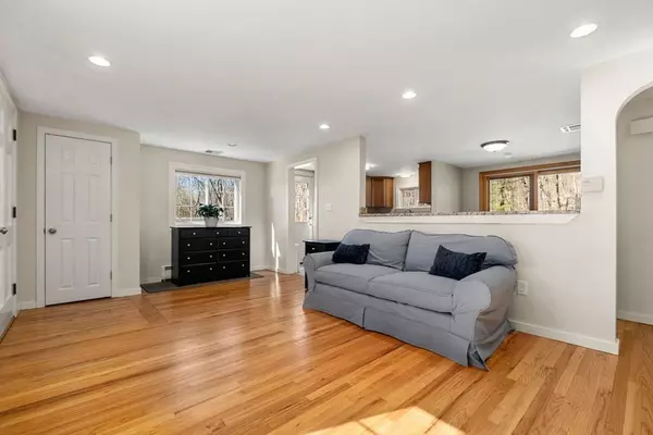 Ashland, MA 01721,40 Birch Hill Road