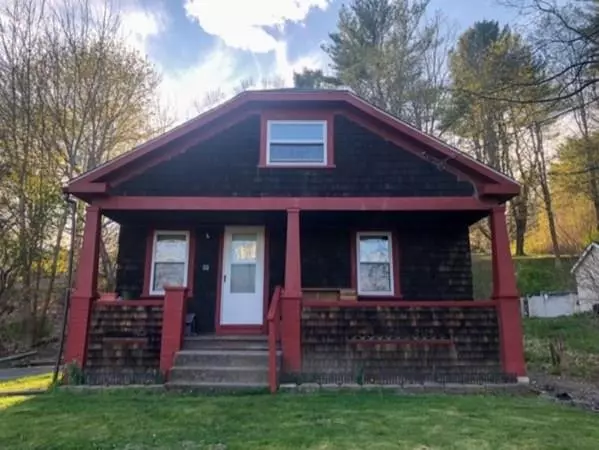 32 Brattleboro Rd, Bernardston, MA 01337