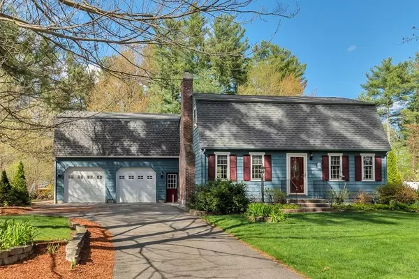 8 Chestnut Dr, Townsend, MA 01469