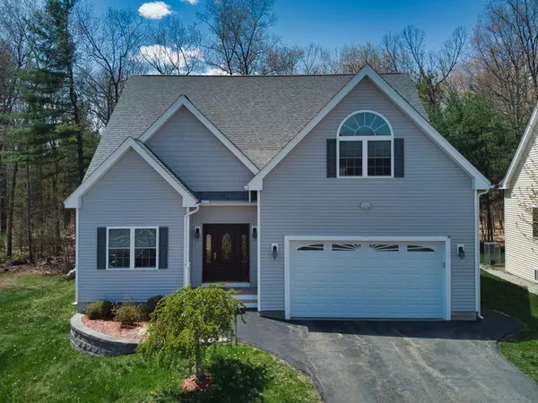 7 Tolkien Ln, Tyngsborough, MA 01879