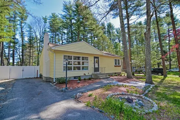 Sharon, MA 02067,47 Pine Grove Ave