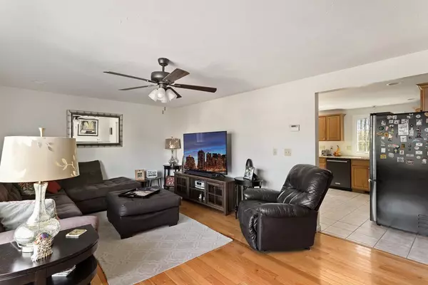 Attleboro, MA 02703,10 Fuller Ave #13