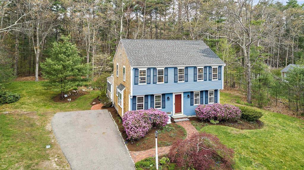17 Pine Brook Dr., Kingston, MA 02364