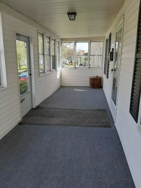 West Springfield, MA 01089,107 Lancaster Avenue