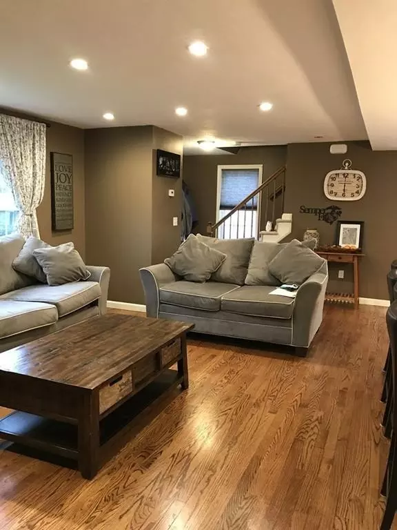 Southbridge, MA 01550,27 Stony Brook Dr.