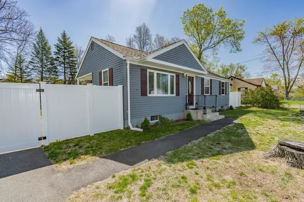 Springfield, MA 01109,31 Tumbleweed Rd