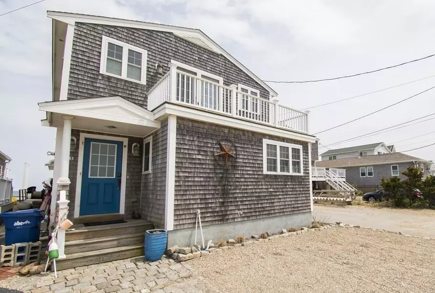 65 Ocean Road, Duxbury, MA 02332