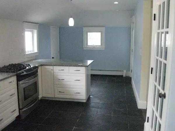 Abington, MA 02351,20 Hamilton Street