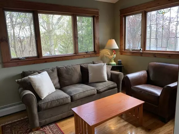 East Longmeadow, MA 01028,62 Euclid Ave