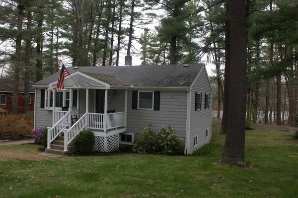 Upton, MA 01568,5 Shore Drive