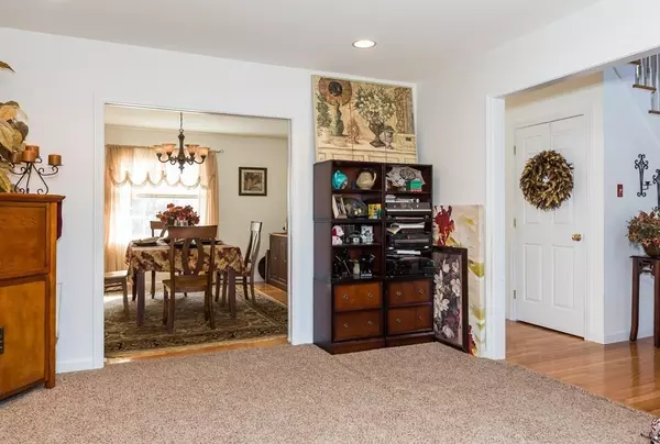 Palmer, MA 01069,15 Homestead St