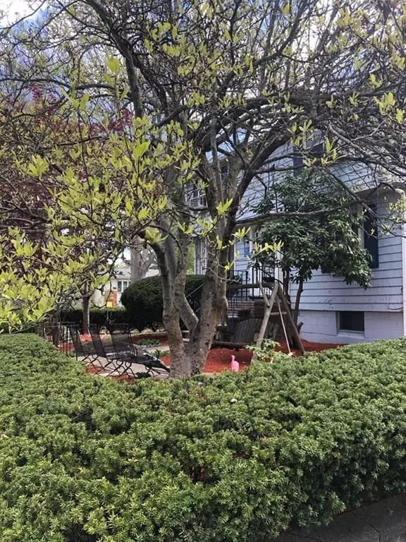 Holbrook, MA 02343,71 Hilltop Rd