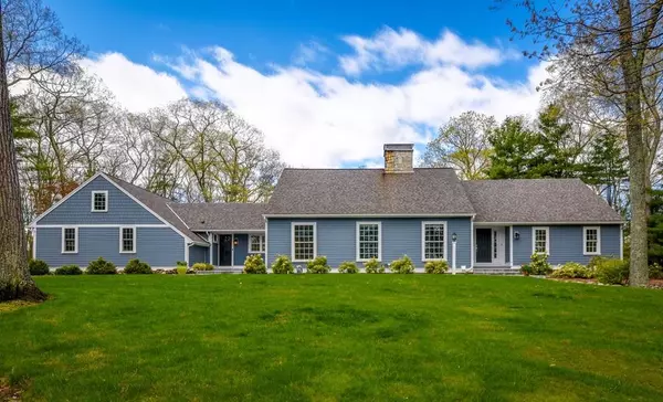 27 Deerfield Road, Sherborn, MA 01770