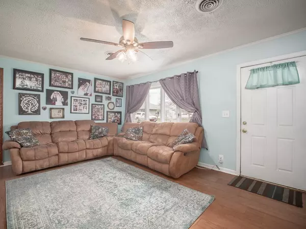 Northbridge, MA 01588,43 Sherry St