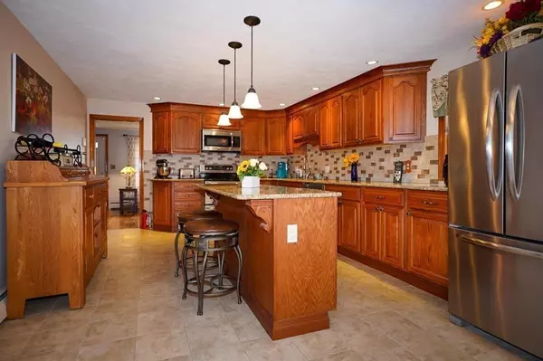 Saugus, MA 01906,53 Hesper St.