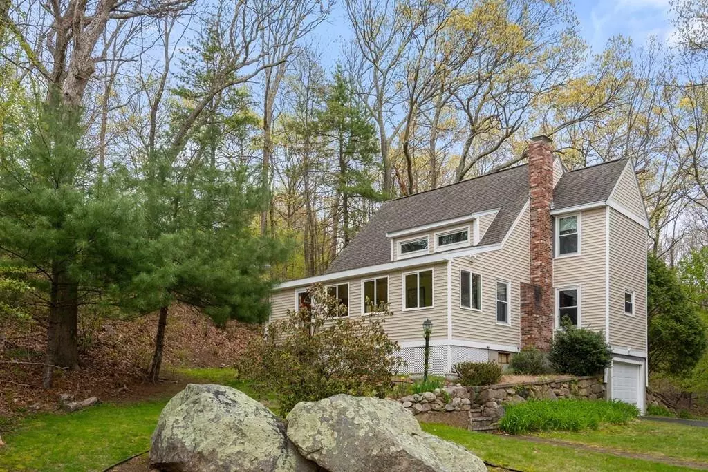 Ashland, MA 01721,17 Old Country Path