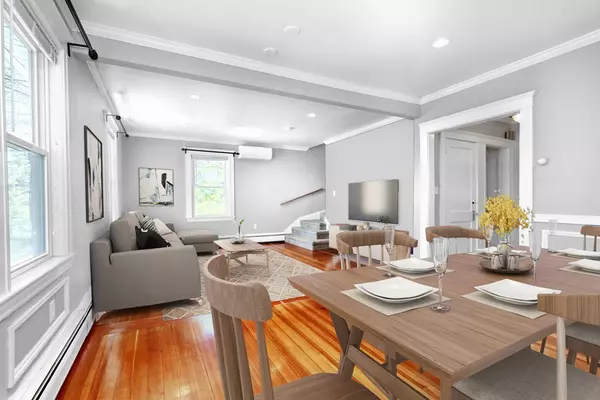 31 Weston St #4, Waltham, MA 02453