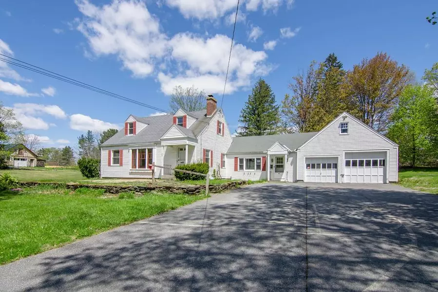 40 North Ln, Northfield, MA 01360