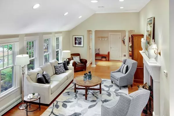 Cohasset, MA 02025,20 Nichols Rd