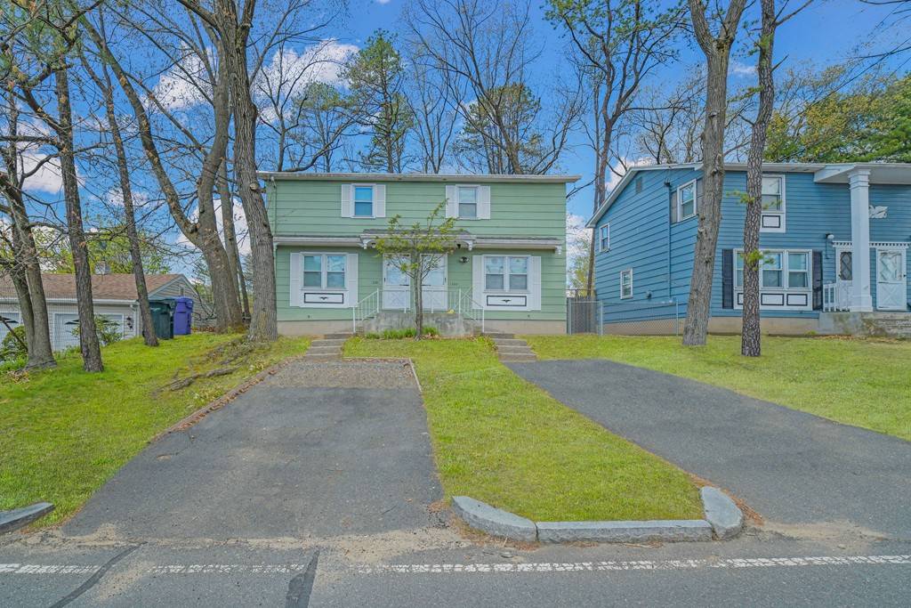 120-122 Slater Ave, Springfield, MA 01119