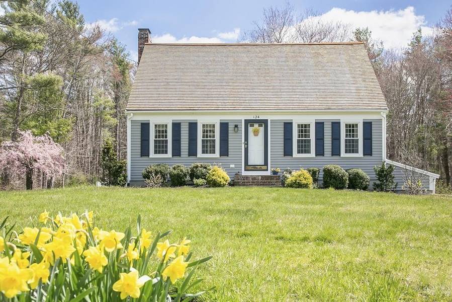 124 Winter Street, Norwell, MA 02061