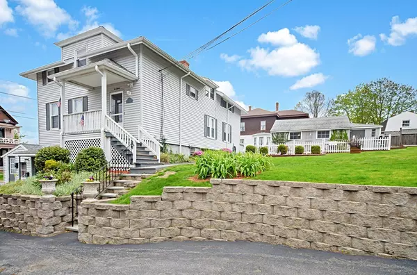 215 Walnut St, Clinton, MA 01510