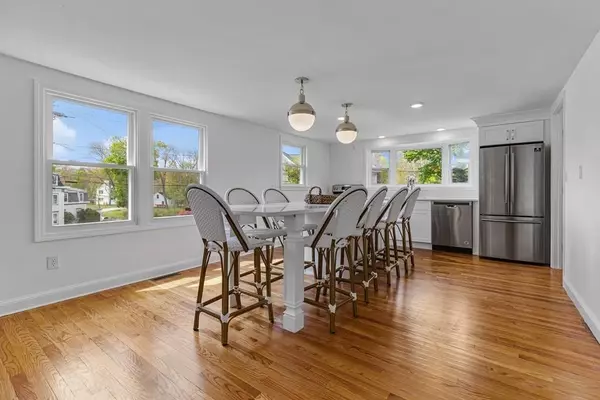 144 Downer Ave, Hingham, MA 02043