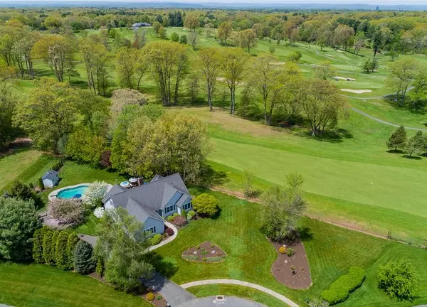 East Longmeadow, MA 01028,22 Kronvall Ln