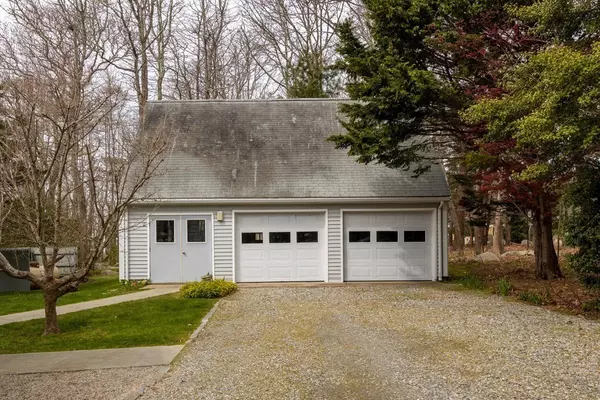 Mattapoisett, MA 02739,51 Angelica Ave