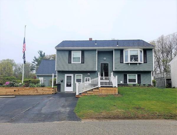 53 Laurel Hill Rd, Southbridge, MA 01550