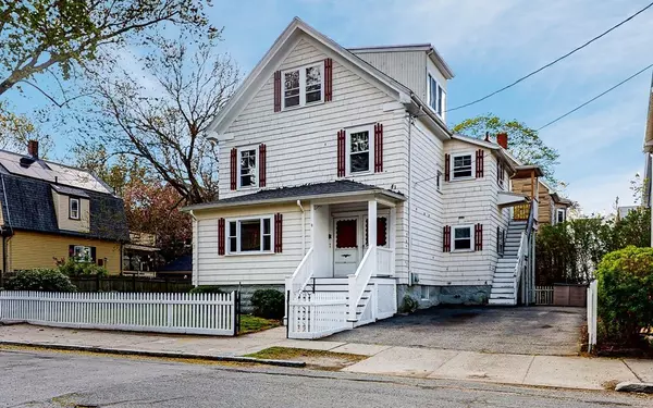 Medford, MA 02155,9 Brookings Street