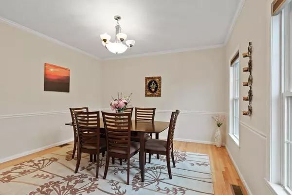 Plainville, MA 02762,43 Shire Way