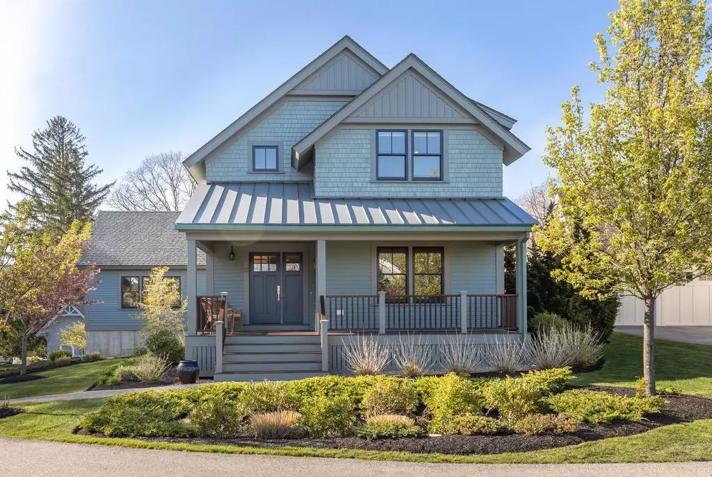 Manchester, MA 01944,23 Blynman Circle