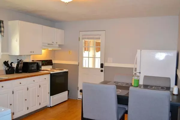 Springfield, MA 01118,78 Shady Brook Ln
