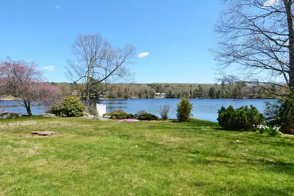 West Brookfield, MA 01585,33 Shoreline Dr