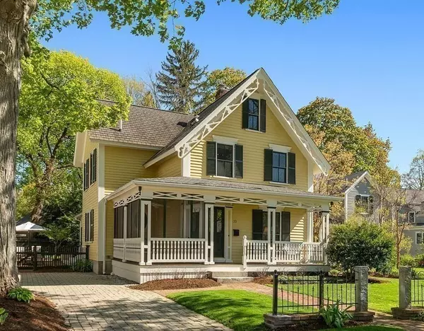 33 Middle Street, Concord, MA 01742