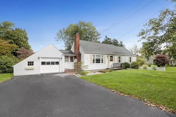 East Longmeadow, MA 01028,15 Rogers Rd